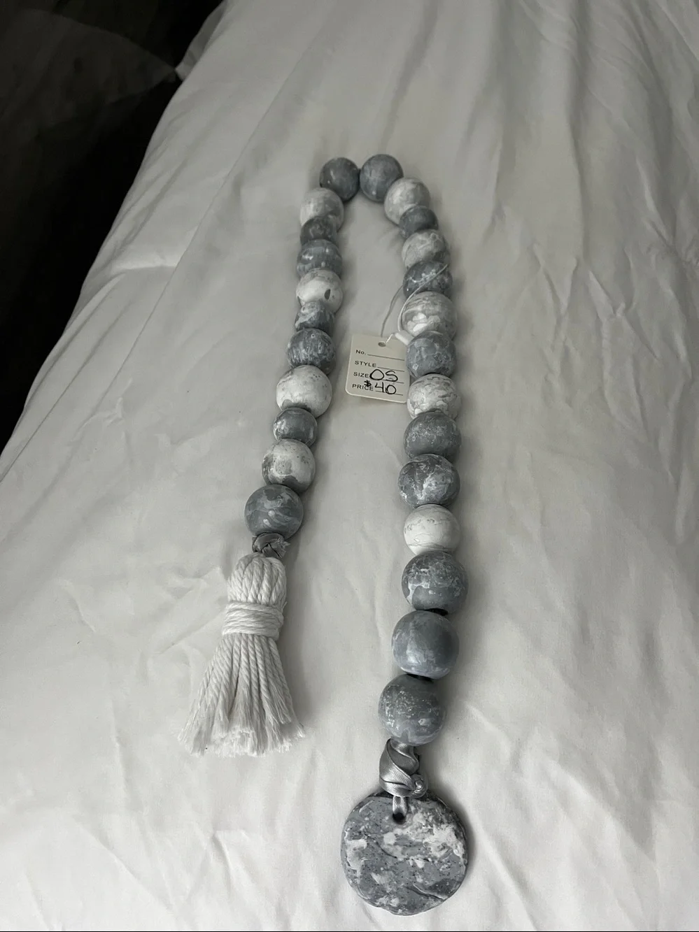 N/A elegant gray